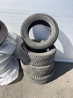 Шины Michelin  Зимние шипованные 205/60/16