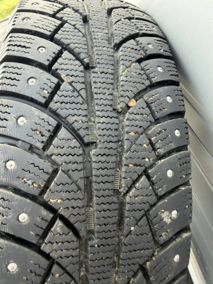 Колеса GOODRIDE  Зимние шипованные 215/65/16