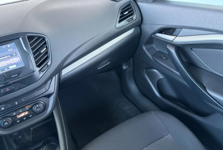 LADA Vesta 2017 года с пробегом 137 711 км, фото 12