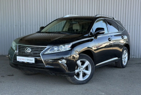 Lexus RX 270 III Рестайлинг 2012 года с пробегом 171 362 км