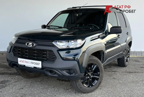 LADA Niva Travel 2023 года с пробегом 31 981 км
