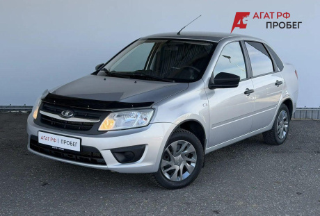 LADA Granta седан 2018 года с пробегом 41 519 км
