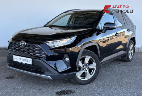 Toyota RAV 4 2021 года с пробегом 121 071 км