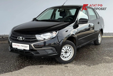LADA Granta седан 2020 года с пробегом 99 592 км