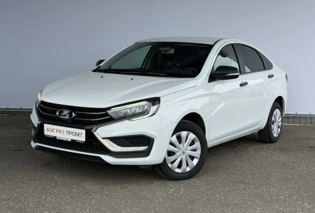 LADA Vesta 2023 года с пробегом 10 076 км