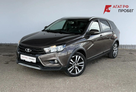 LADA Vesta [Универсал Кросс] SW Cross 2018 года с пробегом 81 316 км