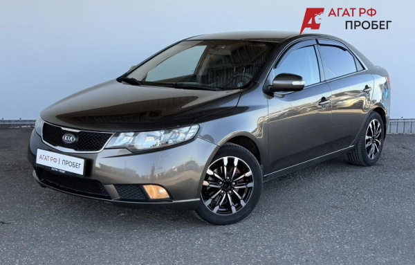 Kia Cerato 2010 года с пробегом 286 694 км, фото 1