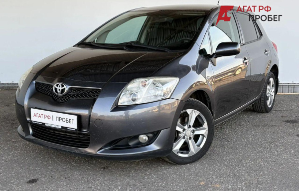 Toyota Auris 2008 года с пробегом 205 842 км, фото 1