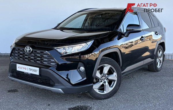 Toyota RAV 4 2021 года с пробегом 121 071 км, фото 1