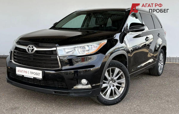 Toyota Highlander 2014 года с пробегом 213 036 км, фото 1