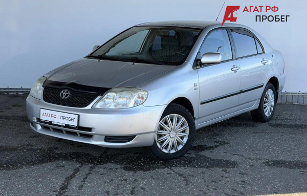 Toyota Corolla 2004 года с пробегом 220 052 км, фото 1