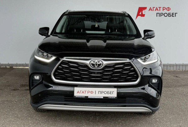 Toyota Highlander 2026 года с пробегом 4 335 км, фото 2