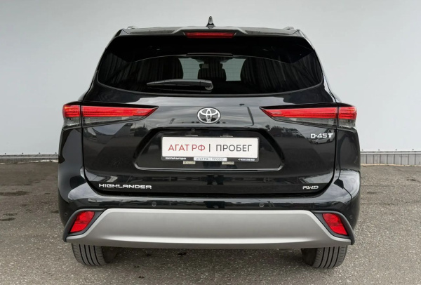 Toyota Highlander 2026 года с пробегом 4 335 км, фото 6