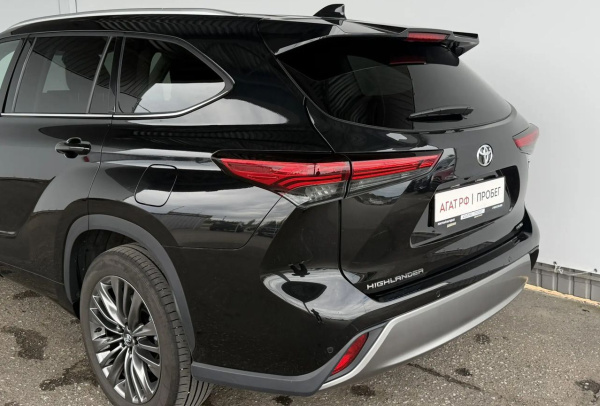 Toyota Highlander 2026 года с пробегом 4 335 км, фото 27