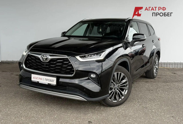 Toyota Highlander 2026 года с пробегом 4 335 км, фото 1